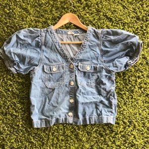 Levi’s Puff Sleeve Denim Top